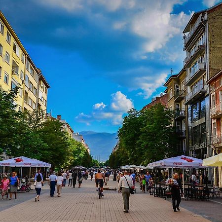 5 Seconds Away From The Main Street, Free Secured Parking Sófia Exterior foto