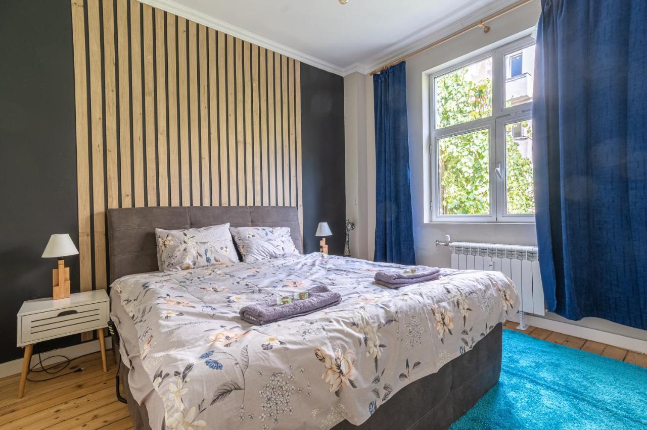 5 Seconds Away From The Main Street, Free Secured Parking Sófia Exterior foto