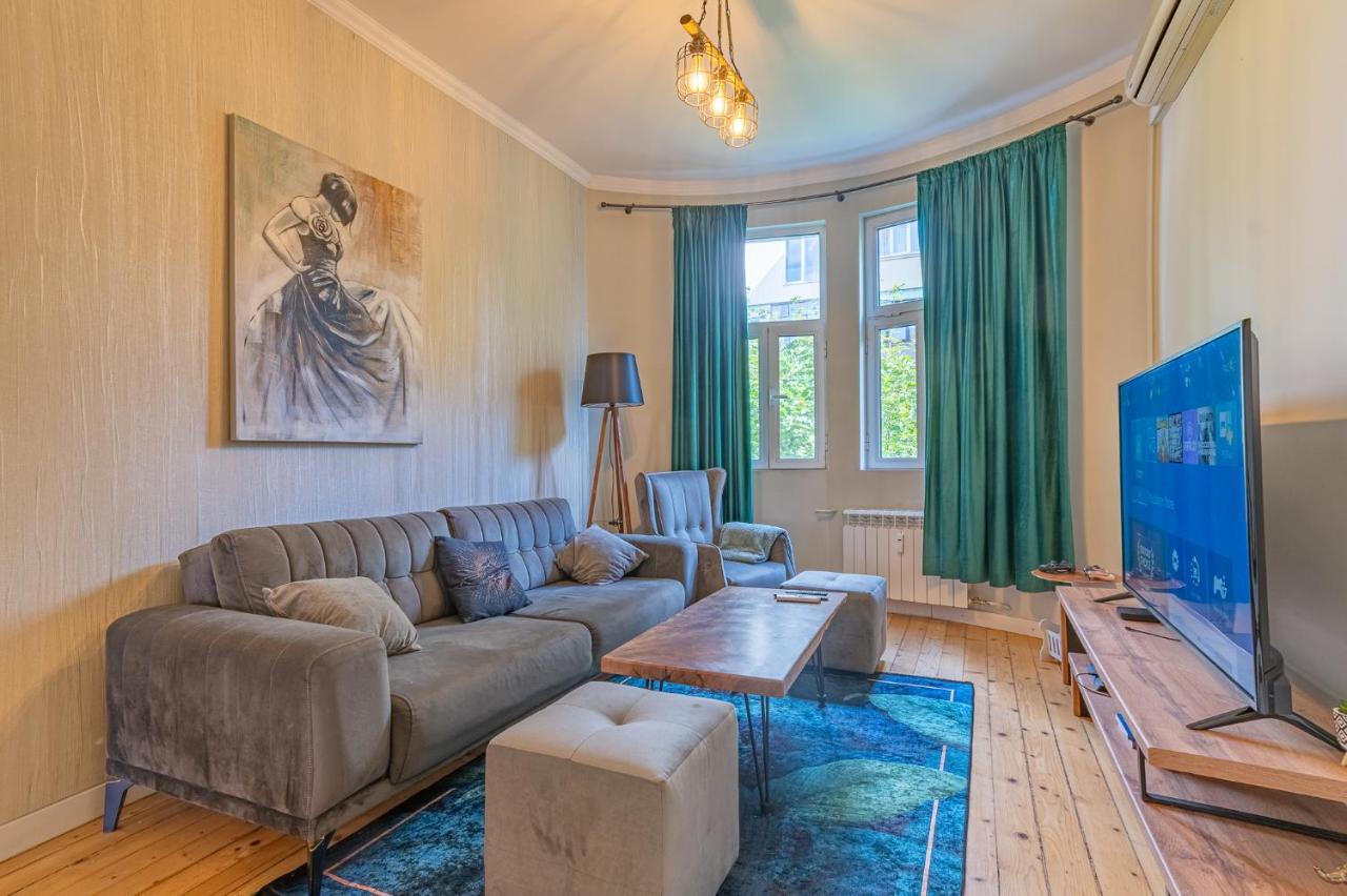 5 Seconds Away From The Main Street, Free Secured Parking Sófia Exterior foto