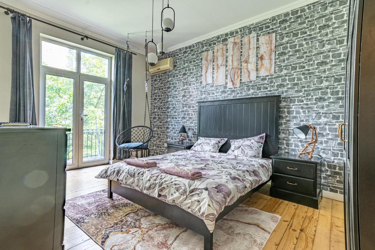 5 Seconds Away From The Main Street, Free Secured Parking Sófia Exterior foto