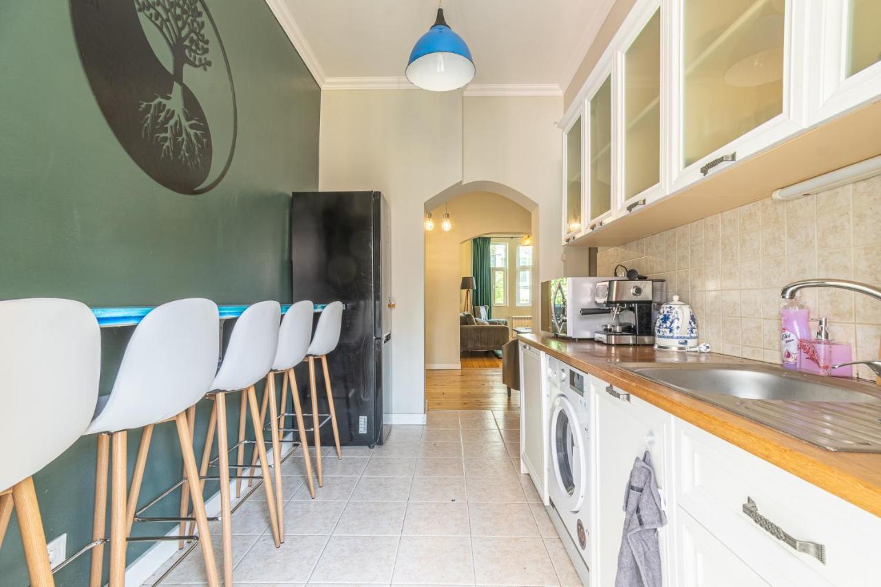 5 Seconds Away From The Main Street, Free Secured Parking Sófia Exterior foto
